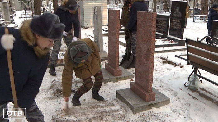 На Среднем Урале облагородили 140 мемориалов защитникам Отечества