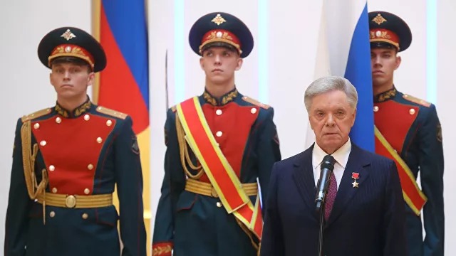 Национальная оборона. Колонка Героя Советского Союза Б. В. Громова