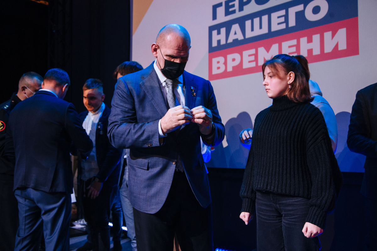 С ДНЁМ ГЕРОЕВ ОТЕЧЕСТВА!