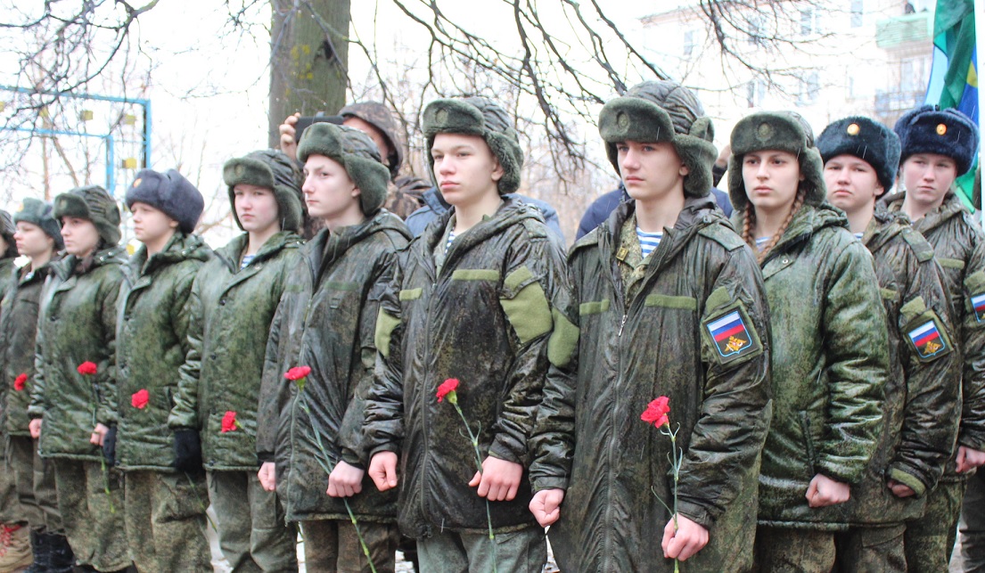 В Коврове открыли бюст Герою России Дмитрию Сергеевичу Кожемякину