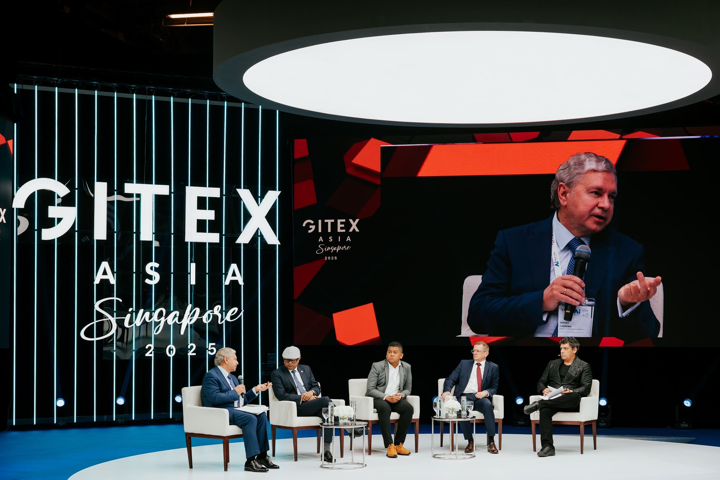 Москва представила высокотехнологичные разработки на GITEX Asia 2025 в Сингапуре