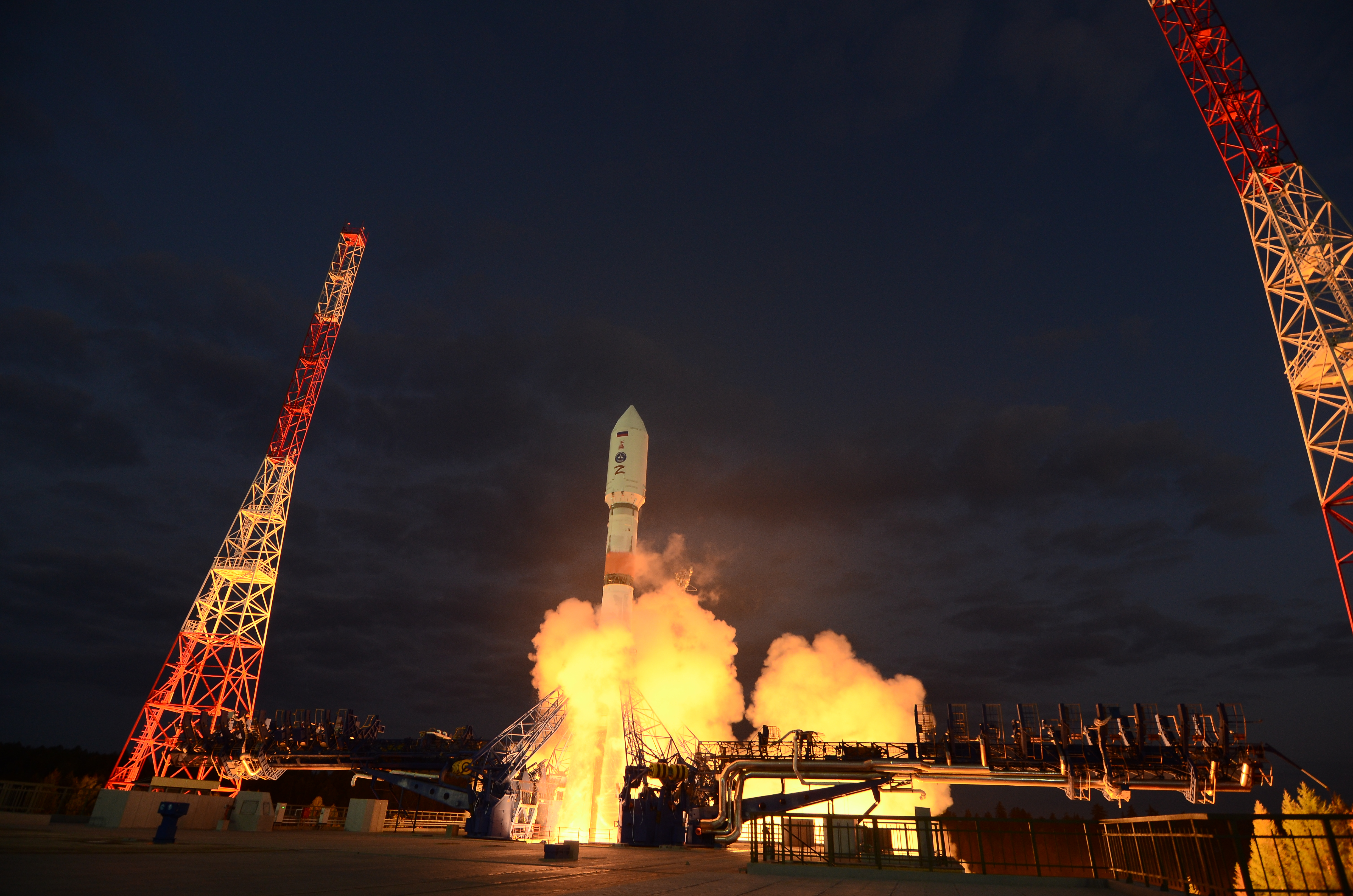 С космодрома Плесецк успешно запущены космические аппараты «Космос-2595» и «Можаец-6»