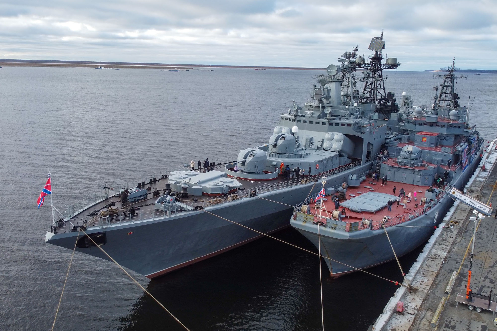 Корабли Северного флота открыли выставку «Сила в Правде» в Дудинке